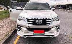 แท็กซี่เหมาวัน แท็กซี่เหมาชั่วโมง เหมารถตู้ Hire Van เช่ารถตู้ พร้อมคนขับ Van For Ren แท็กซี่ขนาดใหญ่ 7ที่นั่ง Private Taxi แท็กซี่นำเที่ยว รับทำทัวร์ ติดต่อแท็กซี่ สอบถามแท็กซี่ ค่าบริการแท็กซี่ แท็กซี่มิตรภาพ แท็กซี่ไทยแลนด์ Thailand Taxi บริการแท็กซี่รับส่งทั่วไทย ตกลงราคาได้ แท็กซี่สนามบินขอนแก่น แท็กซี่บขส ร้อยเอ็ด เรียกแท็กซี่ร้อยเอ็ด จองแท็กซี่ร้อยเอ็ด เบอร์โทรแท็กซี่ร้อยเอ็ด เหมาแท็กซี่ร้อยเอ็ด ศูนย์บริการแท็กซี่มิเตอร์ 24ชม